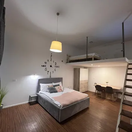Absolutum Apartment *
